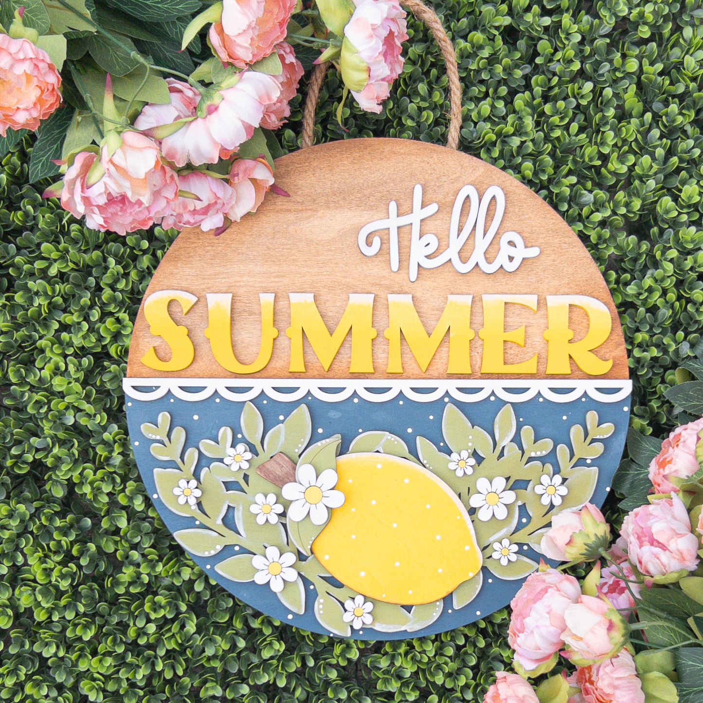Sip & Paint | 15" Handmade Door Round | May 17th at Lugo's Craft Distillery