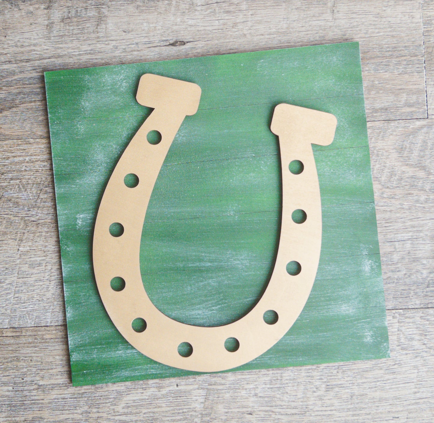 Horseshoe Tile