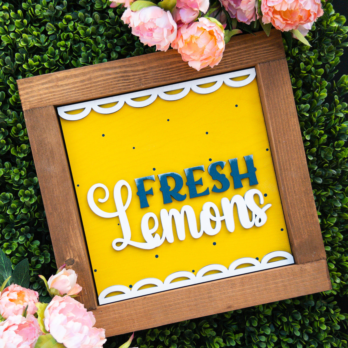 Lemon porch decor tile with Fresh Lemons in navy and white script on yellow with scalloped edges, Millie & Co.